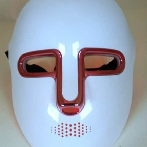 LED Face Mask With 7 Colors Model SP 1108 CORDLESS - Picture 1 of 8